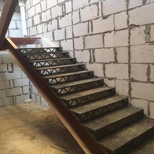 69424184_173717107006186_4350867600050085338_n.